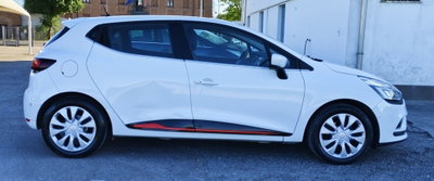 Renault Clio dCi 8V 90CV Start&Stop 5 porte Energy Intens (7)
