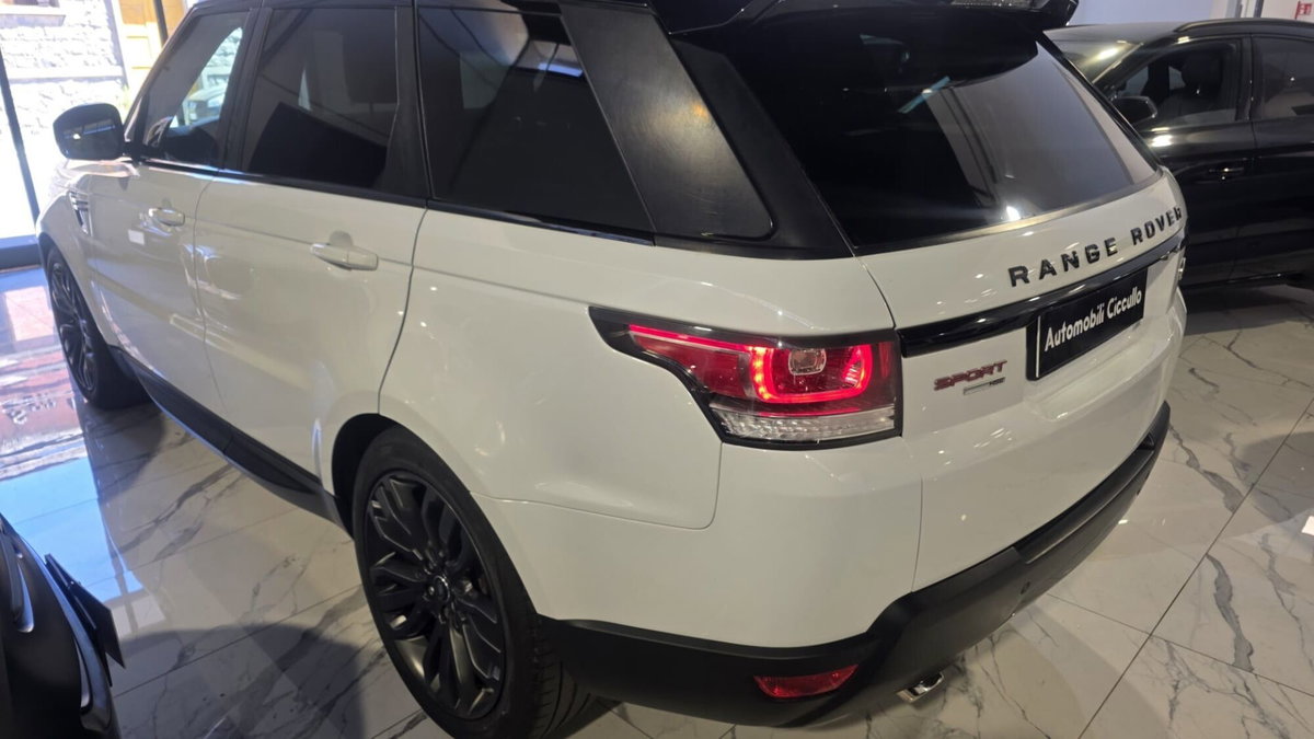 Land Rover Range Rover Sport 3.0 TDV6 HSE Dynamic (11)