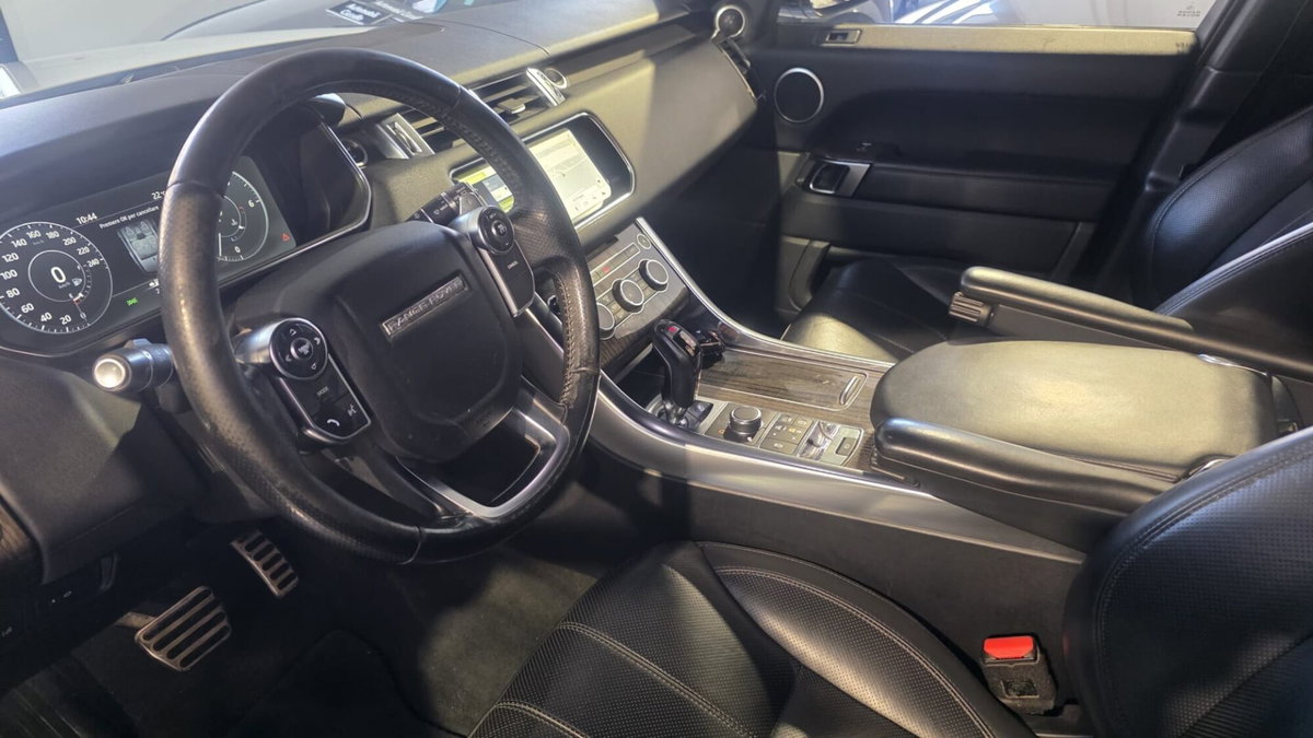 Land Rover Range Rover Sport 3.0 TDV6 HSE Dynamic (17)