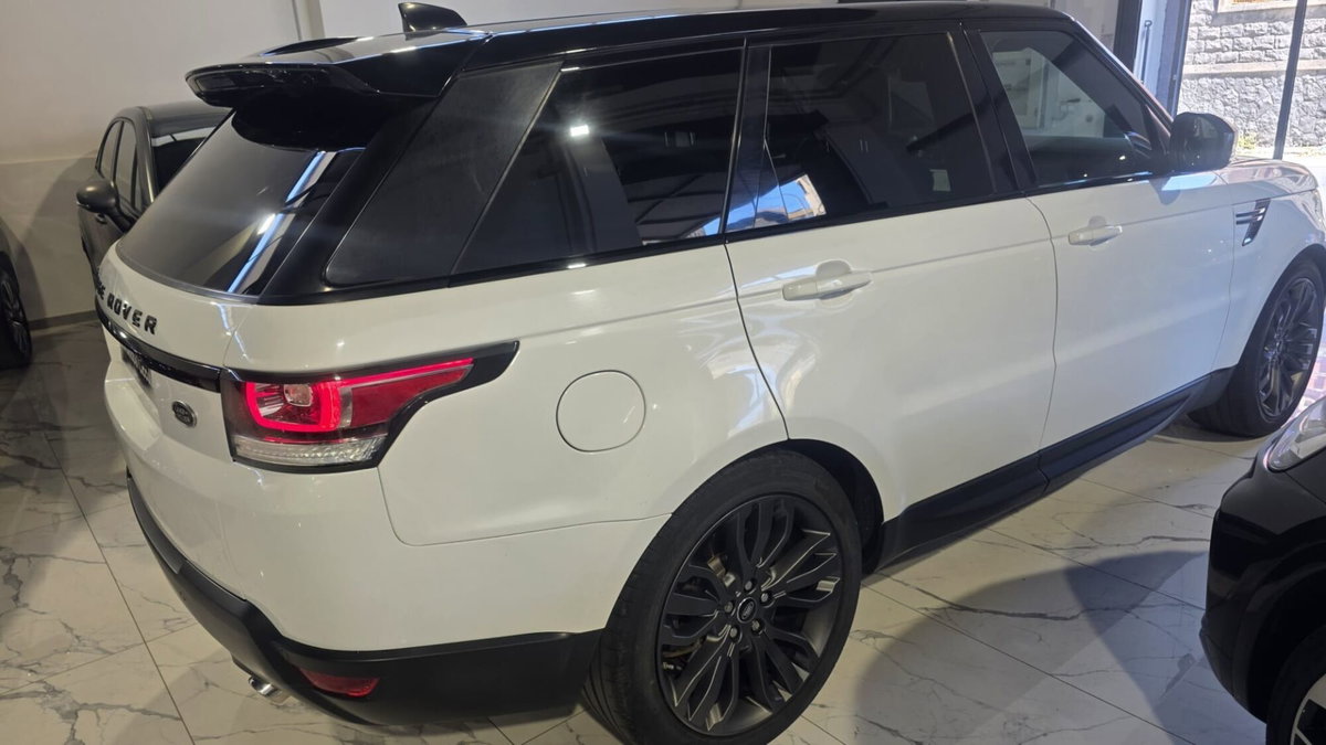 Land Rover Range Rover Sport 3.0 TDV6 HSE Dynamic (3)