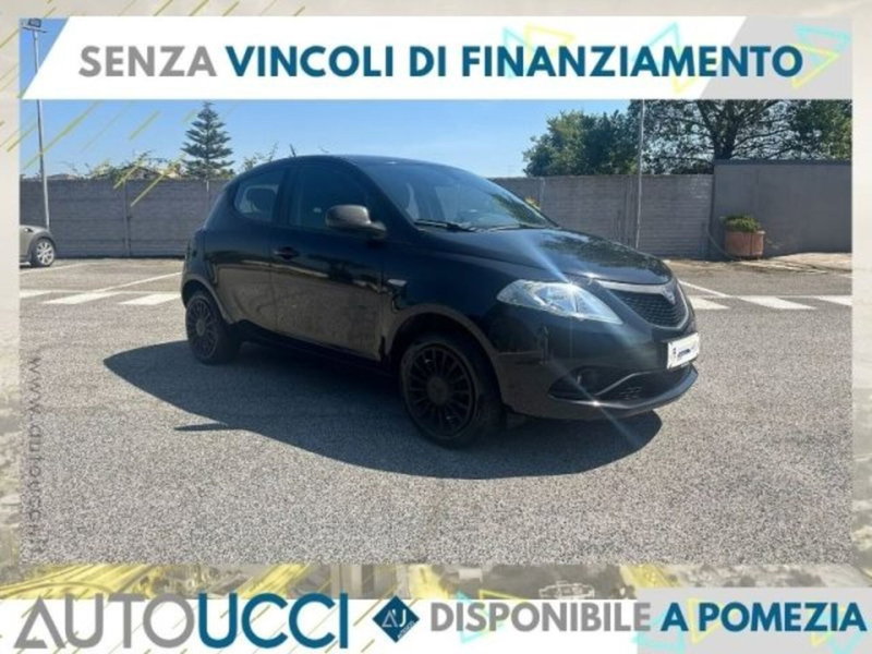 Lancia Ypsilon 1.2 69 CV 5 porte Elefantino Blu