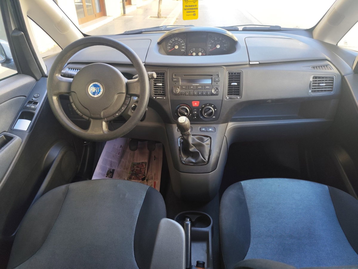 Fiat Idea 1.3 Multijet 16V Emotion (18)