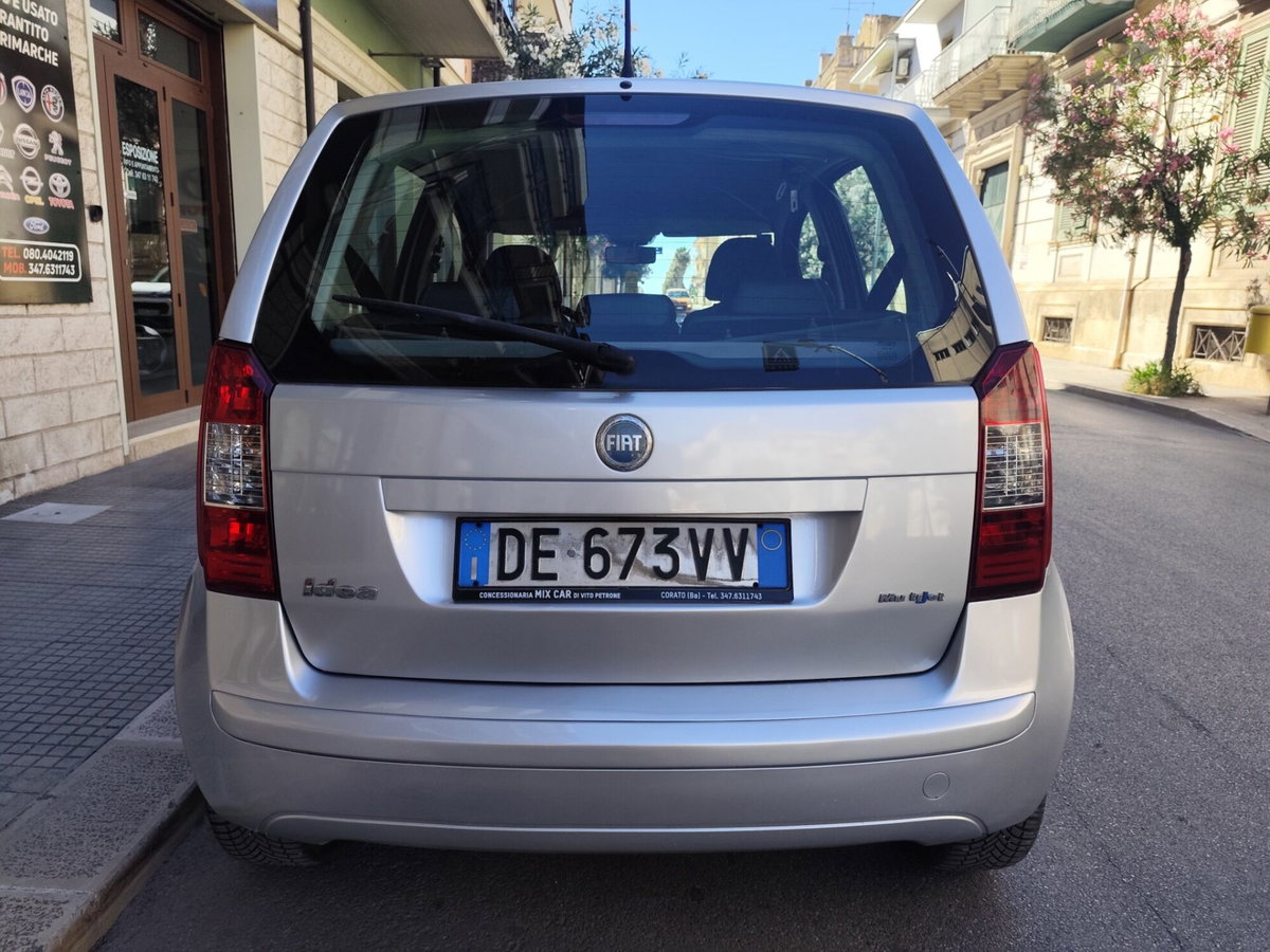 Fiat Idea 1.3 Multijet 16V Emotion (5)