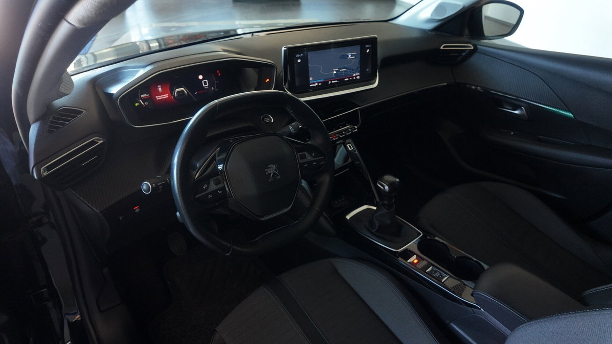 Peugeot 208 BlueHDi 100 Stop&Start 5 porte Allure (10)