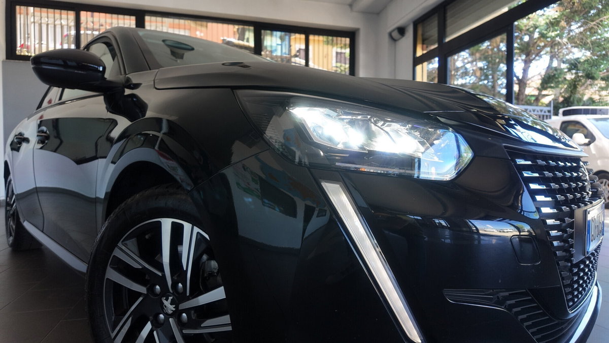 Peugeot 208 BlueHDi 100 Stop&Start 5 porte Allure (16)