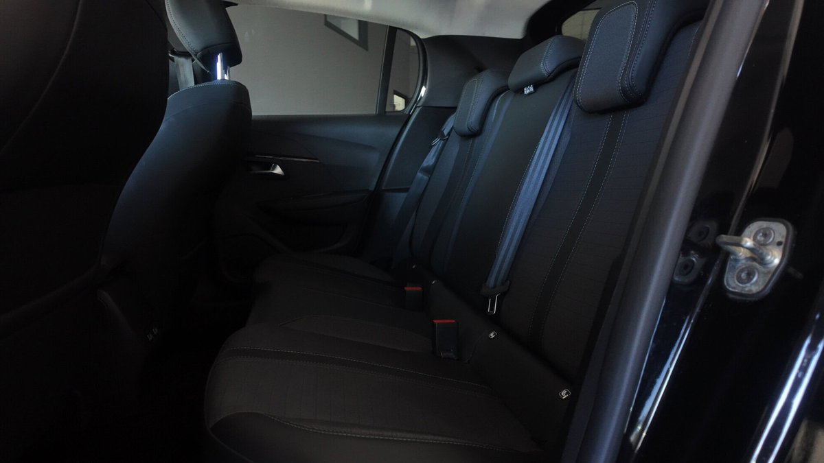Peugeot 208 BlueHDi 100 Stop&Start 5 porte Allure (9)