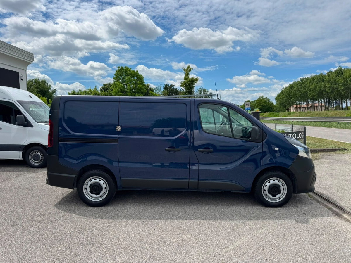 Renault Trafic Furgone T29 2.0 dCi 120CV PL-TN-DC Furgone Ice Plus (3)