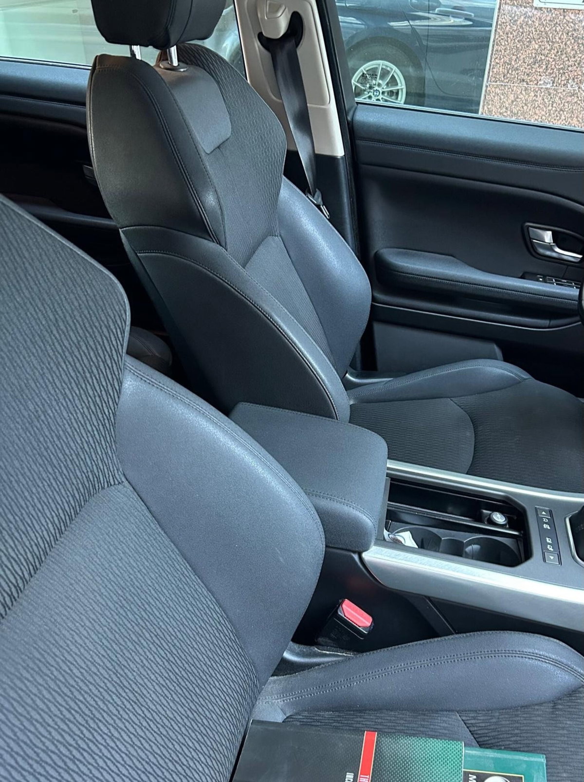 Land Rover Range Rover Evoque 2.0 TD4 150 CV 5p. Pure (5)
