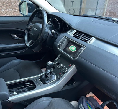 Land Rover Range Rover Evoque 2.0 TD4 150 CV 5p. Pure (9)