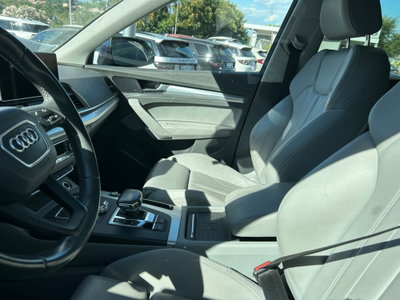 Audi Q5 35 TDI quattro S tronic Business (3)