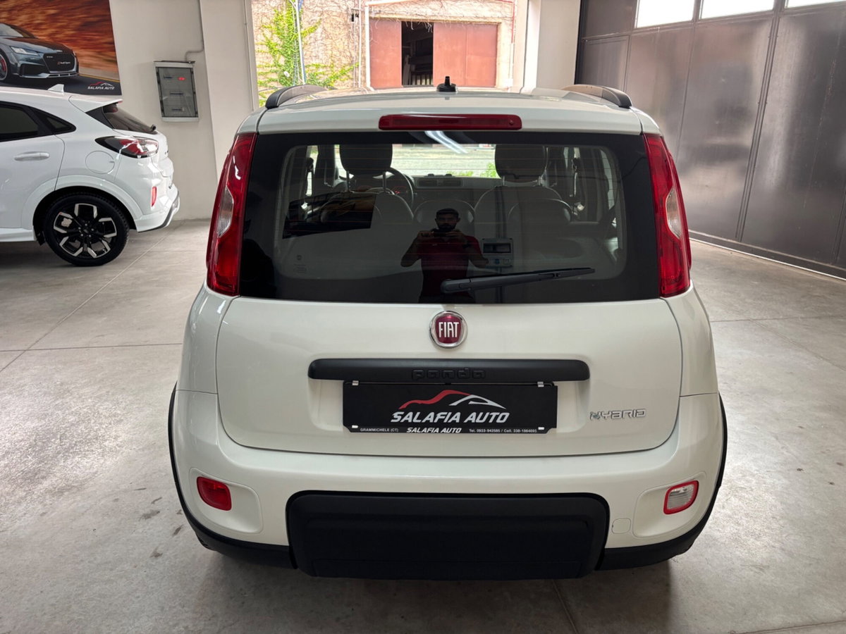 Fiat Panda 1.0 FireFly S&S Hybrid City Life (12)
