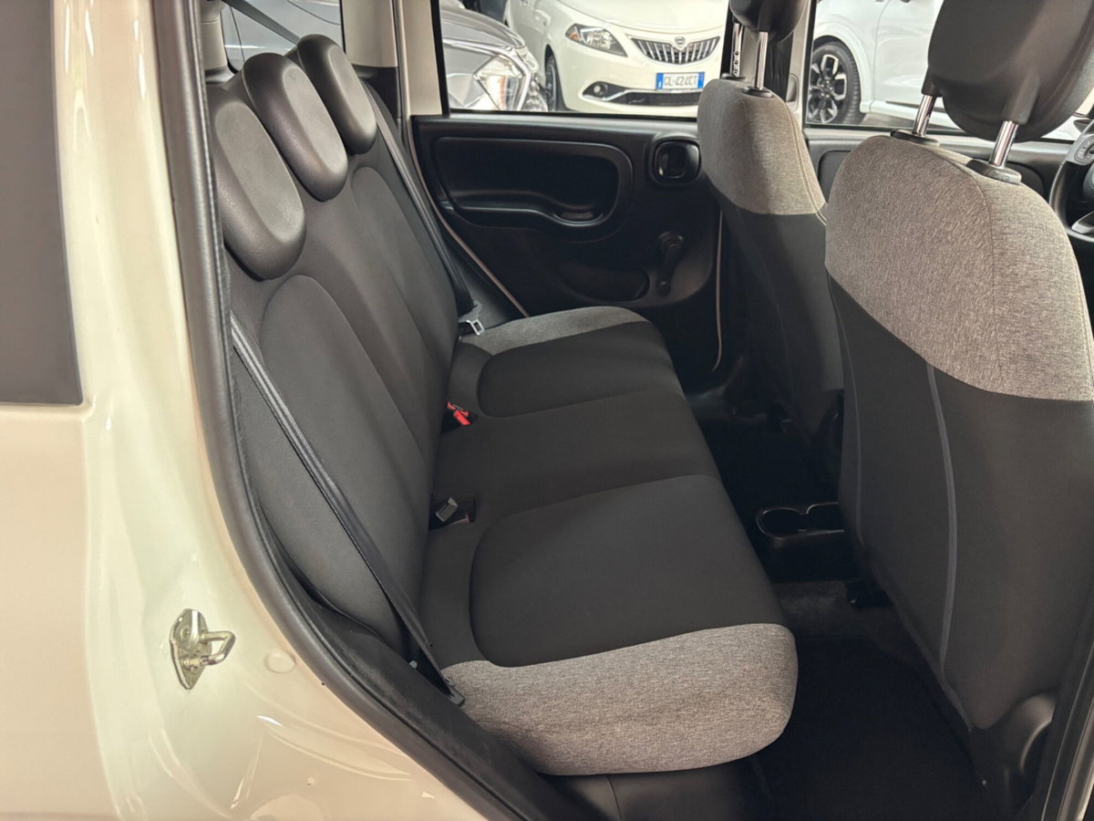 Fiat Panda 1.0 FireFly S&S Hybrid City Life (8)