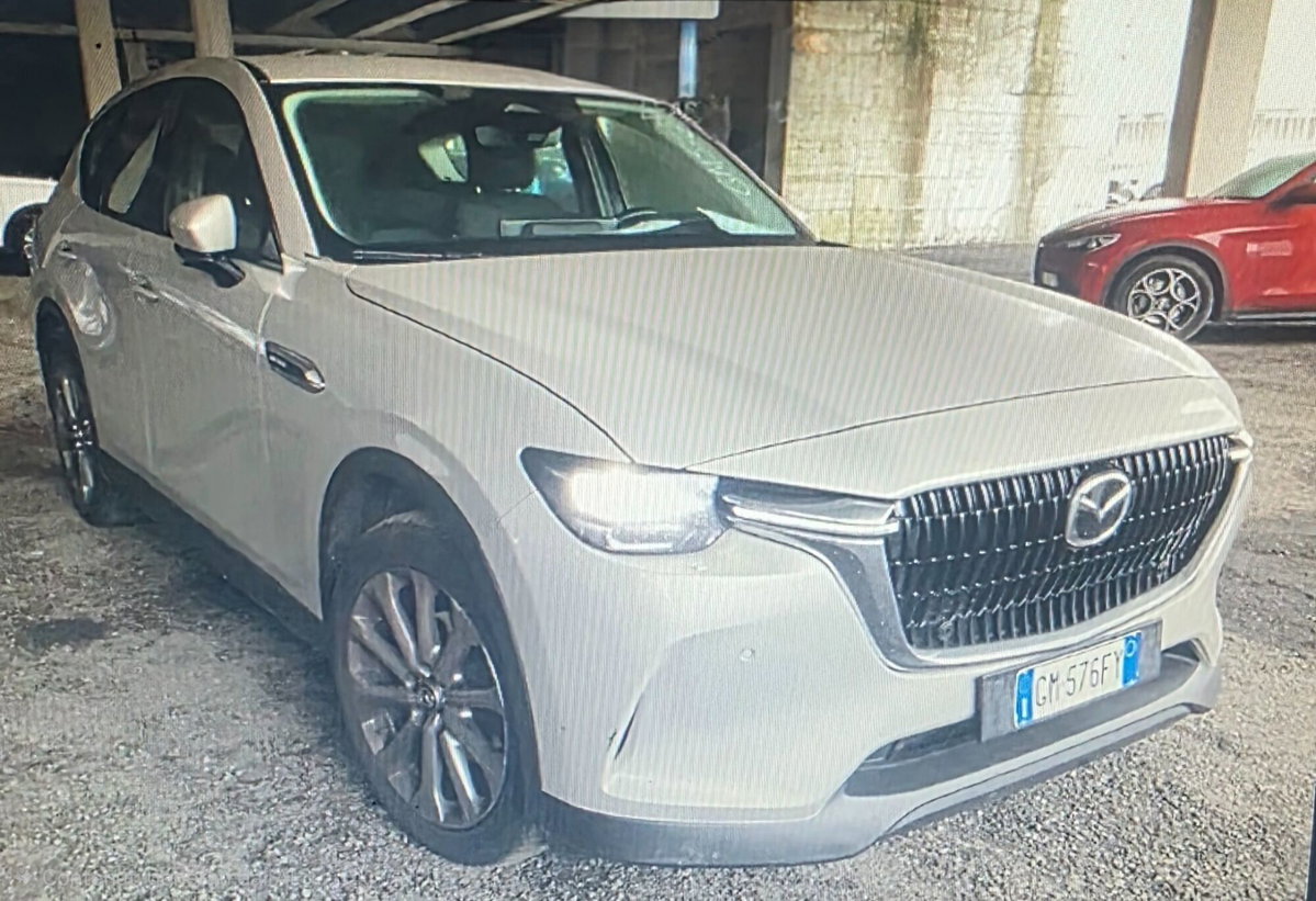 Mazda CX-60 3.3L e-Skyactiv D 200 CV M Hybrid 2WD Takumi (2)