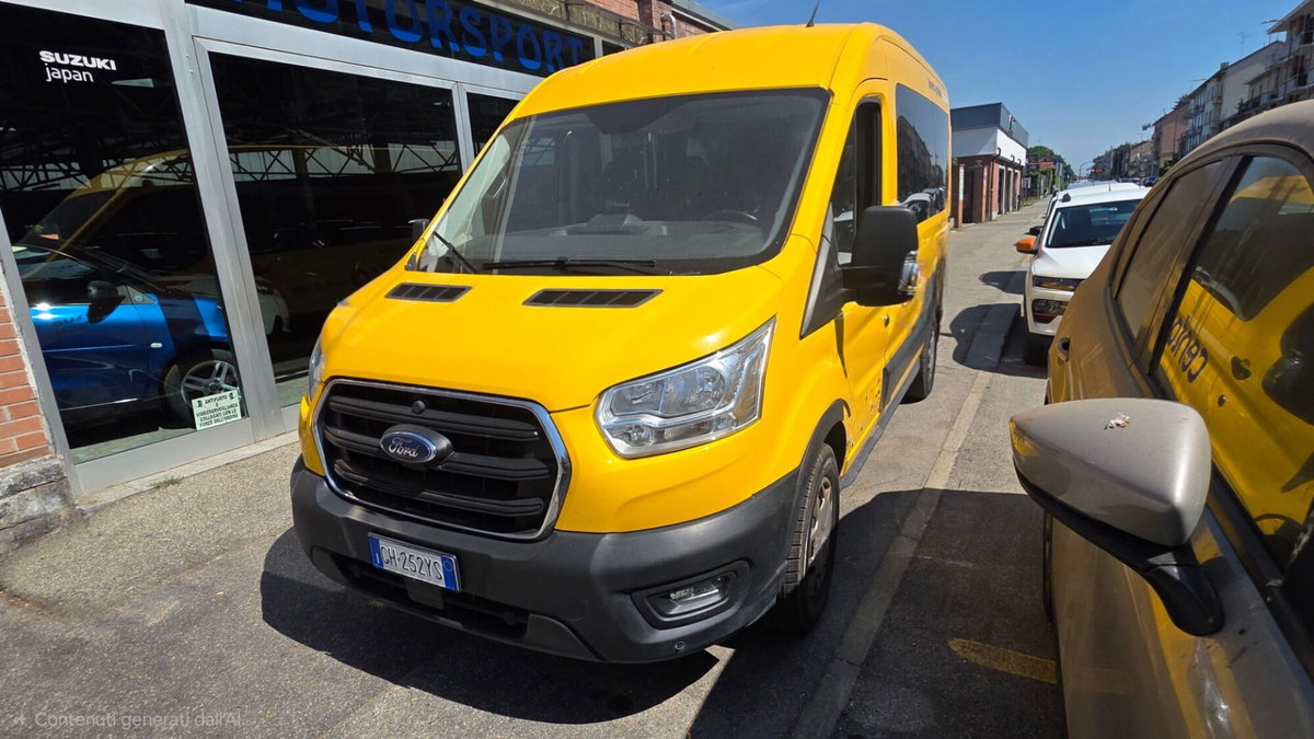 Ford Transit Furgone 330 2.0TDCi EcoBlue 130CV PL-TM Combi Trend (3)