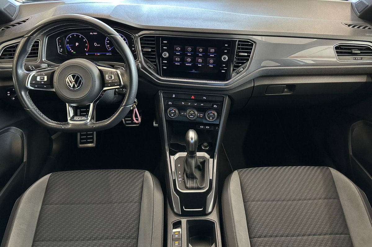 Volkswagen T-Roc 1.5 tsi R-Line dsg (11)
