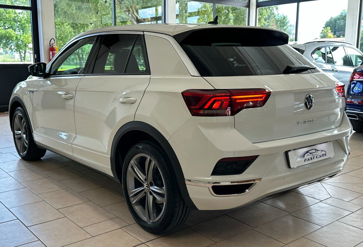 Volkswagen T-Roc 1.5 tsi R-Line dsg (4)