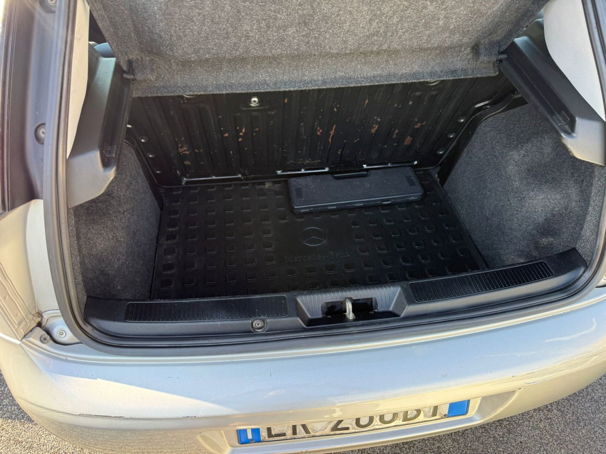 Fiat Punto 1.2 8V 5 porte Lounge (11)