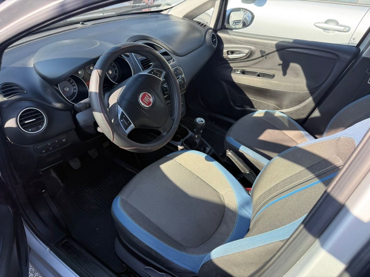 Fiat Punto 1.2 8V 5 porte Lounge (5)