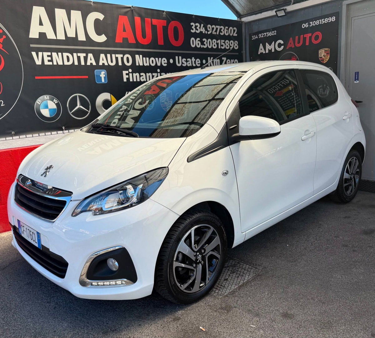 Peugeot 108 72 5 porte Allure (2)