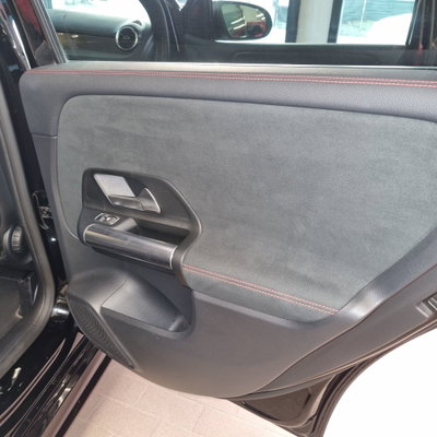 Mercedes-Benz Classe B 200 d Automatic Premium (18)