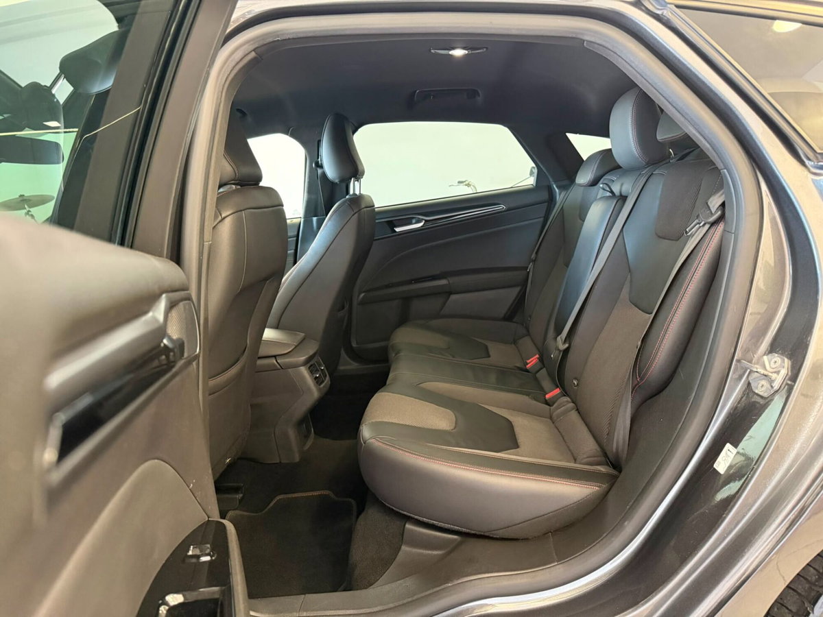 Ford Mondeo 2.0 EcoBlue 150 CV S&S aut. 5p. Vignale (10)