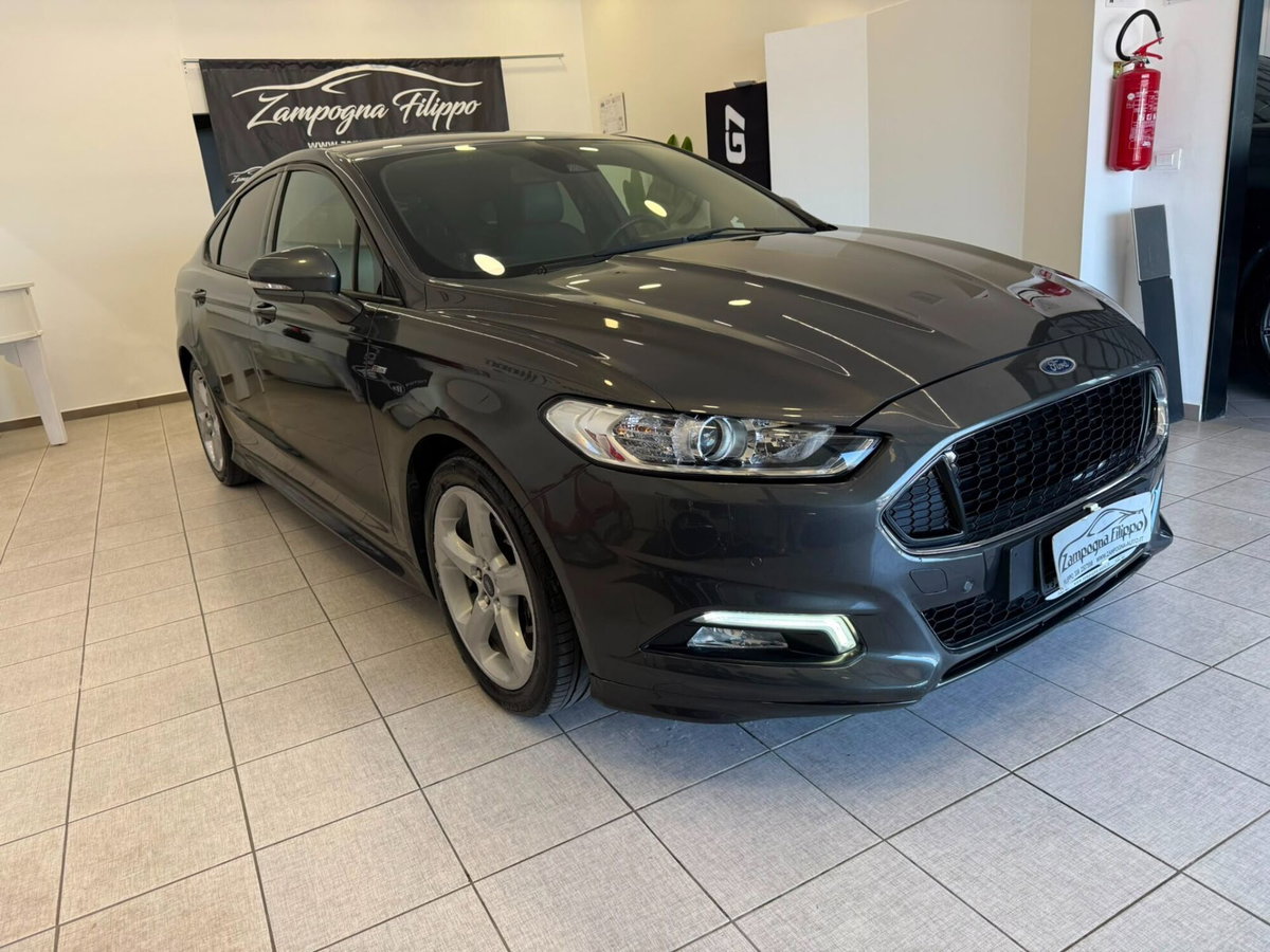 Ford Mondeo 2.0 EcoBlue 150 CV S&S aut. 5p. Vignale (2)