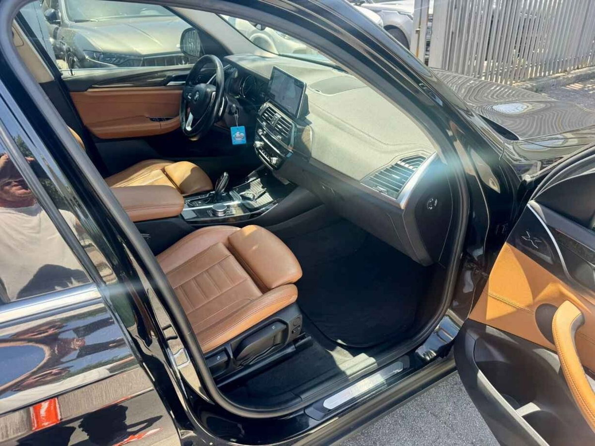 BMW X3 xDrive20d Msport (16)