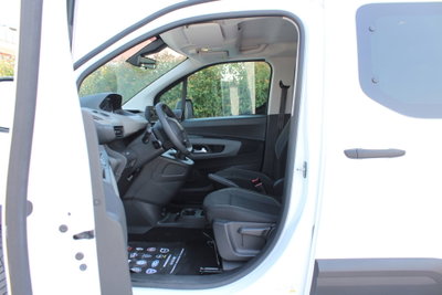 Peugeot Rifter BlueHDi 100 Active Standard (12)