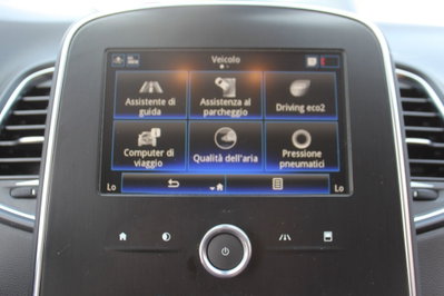 Renault Grand Scénic 1.7 blue dci Business 120cv (20)