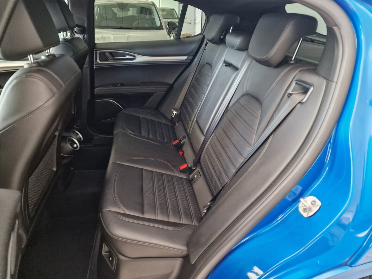 Alfa Romeo Stelvio Stelvio 2.2 Turbodiesel 210 CV AT8 Q4 Veloce (5)