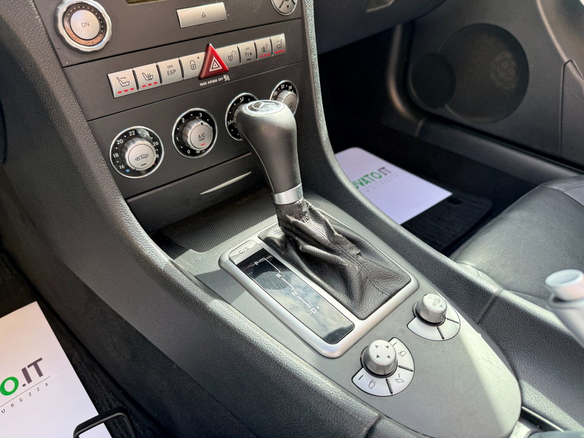 Mercedes-Benz SLK 200 Kompressor cat Sport (14)