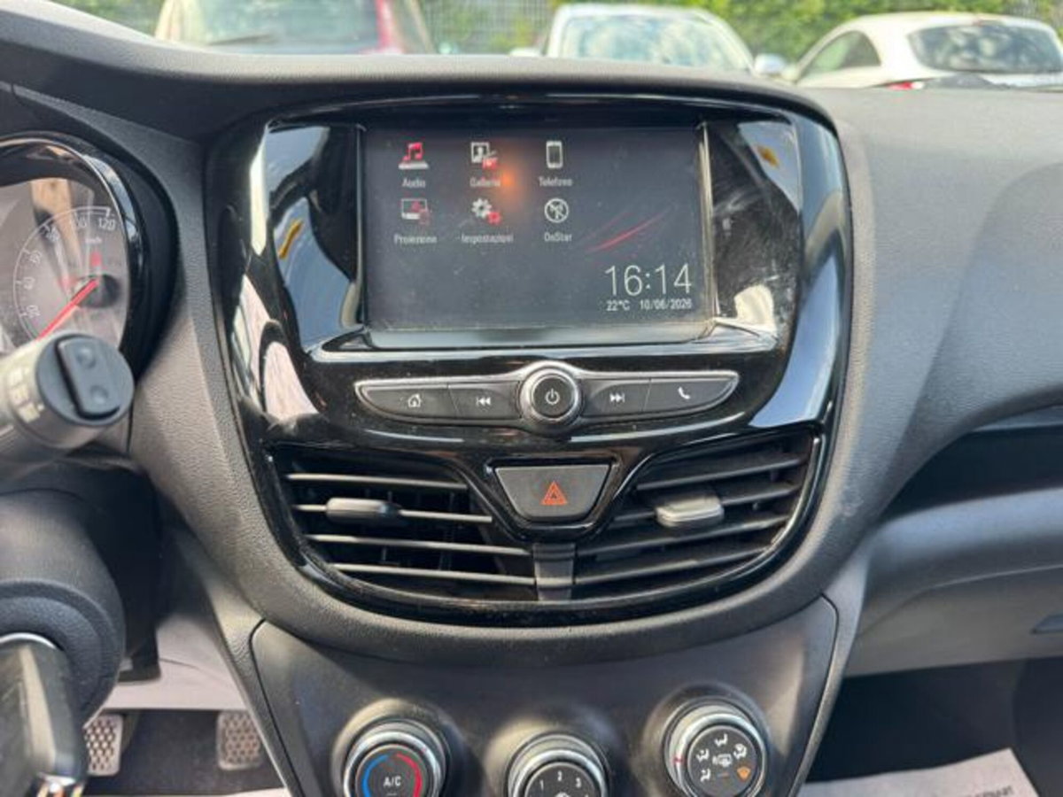 Opel Karl Rocks 1.0 75 CV (11)