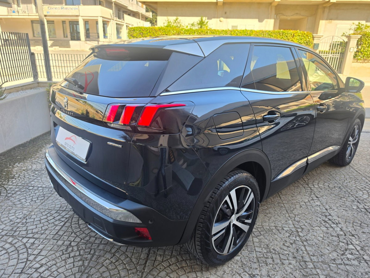 Peugeot 3008 BlueHDi 130 S&S EAT8 GT Line (11)