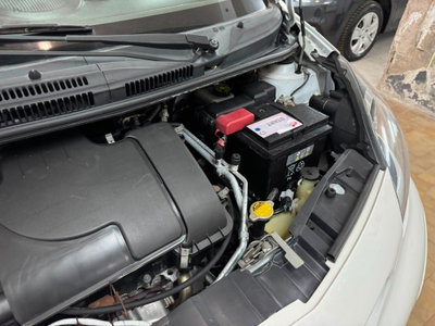 Toyota Aygo 1.0 12V VVT-i 5 porte Now Connect (14)