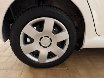 Toyota Aygo 1.0 12V VVT-i 5 porte Now Connect (15)