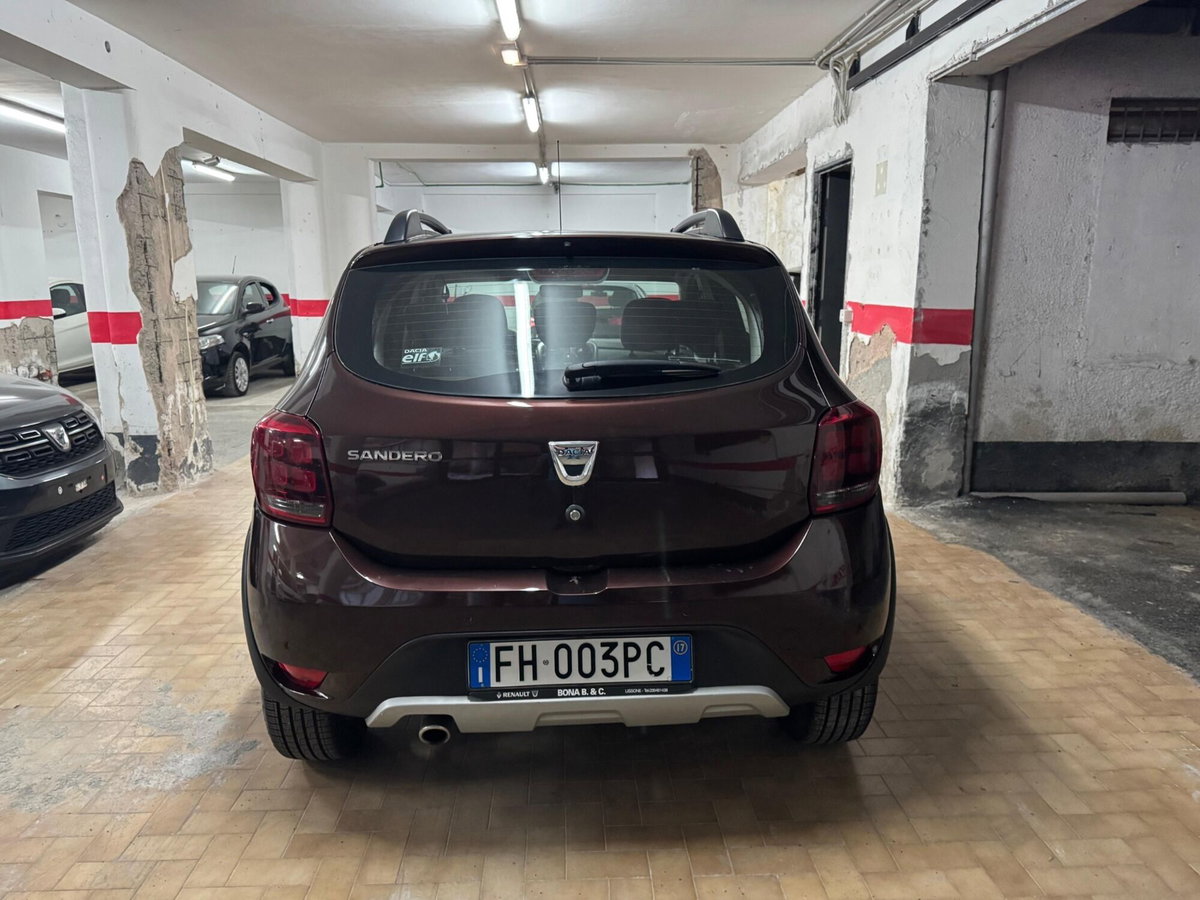 Dacia Sandero Stepway 1.5 dCi 8V 90CV (7)