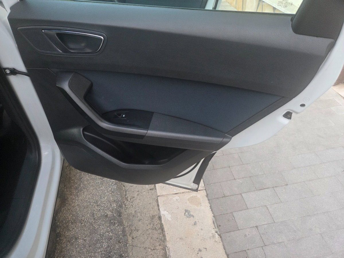 SEAT Ateca 1.6 TDI Style (19)