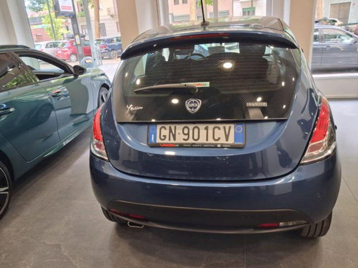Lancia Ypsilon 1.0 FireFly 5 porte S&S Hybrid Gold Plus (5)