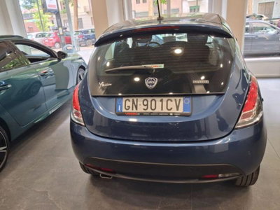 Lancia Ypsilon 1.0 FireFly 5 porte S&S Hybrid Gold Plus (5)