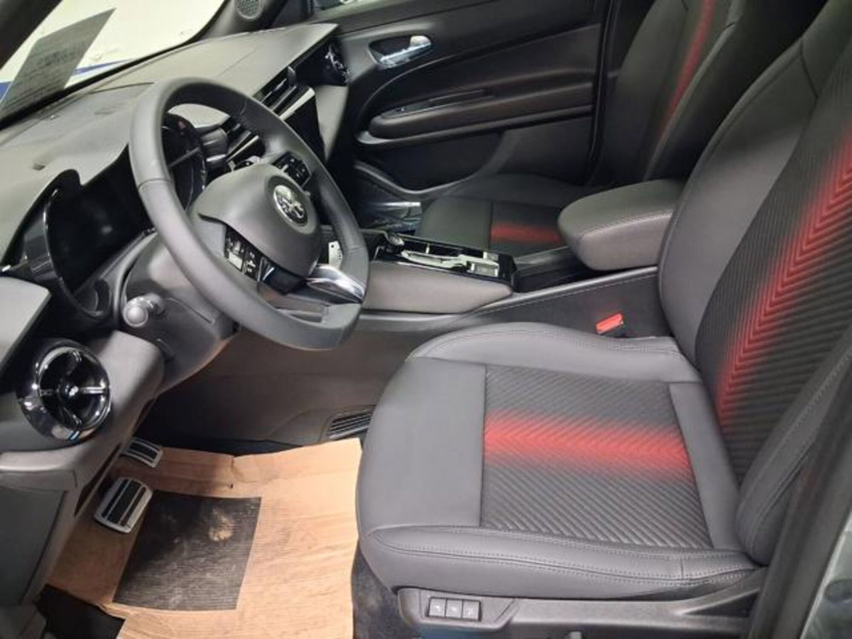 Alfa Romeo Junior 1.2 ibrida Sport Speciale 145cv edct6 (8)