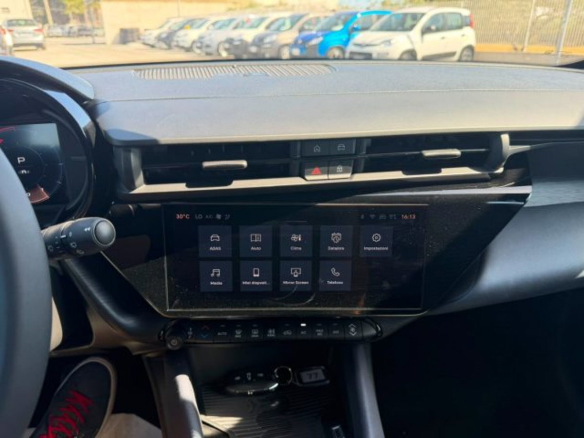 Alfa Romeo Junior 1.2 ibrida Sprint 145cv edct6 (15)