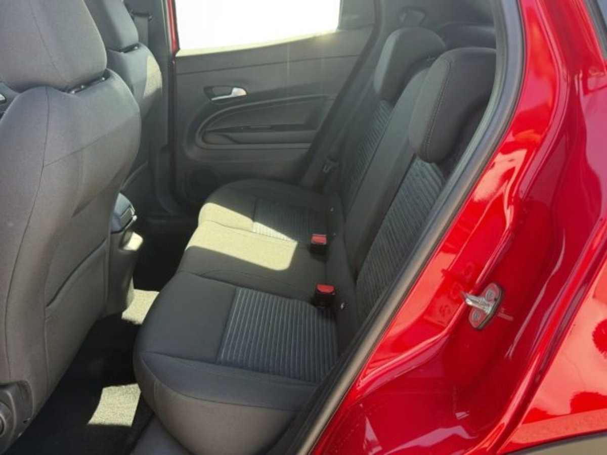 Alfa Romeo Junior 1.2 ibrida Sprint 145cv edct6 (9)