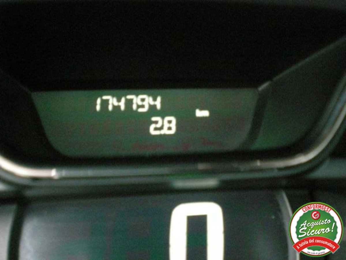 Renault Captur dCi 8V 90 CV Start&Stop Energy Intens (19)