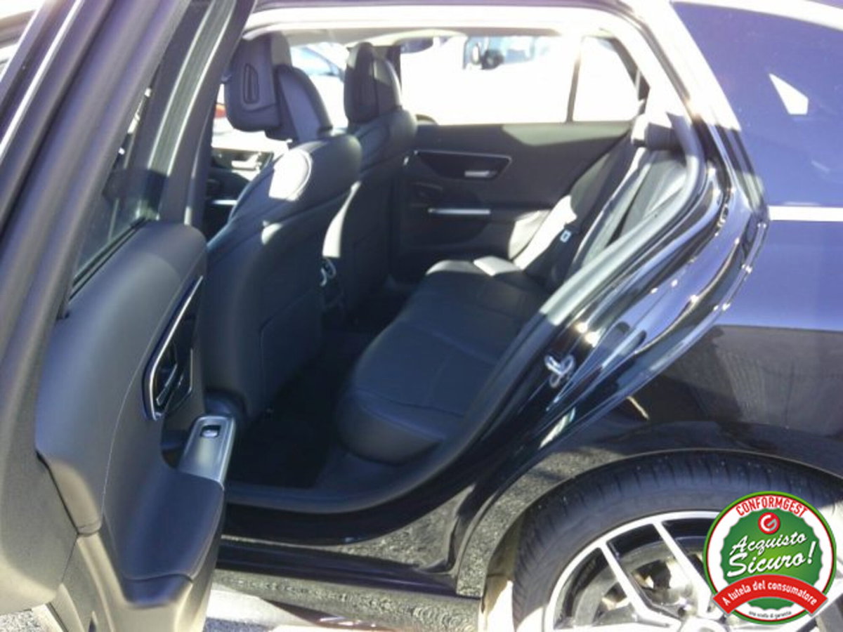 Mercedes-Benz Classe C Station Wagon 220 d Mild hybrid Premium Plus (10)