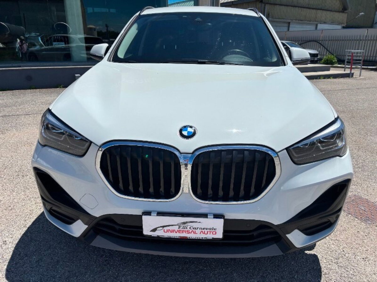 BMW X1 sDrive16d Business Advantage (3)