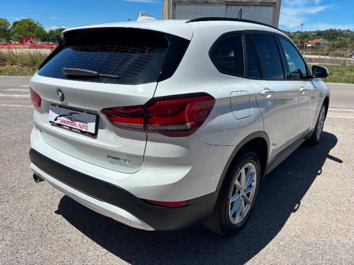 BMW X1 sDrive16d Business Advantage (5)