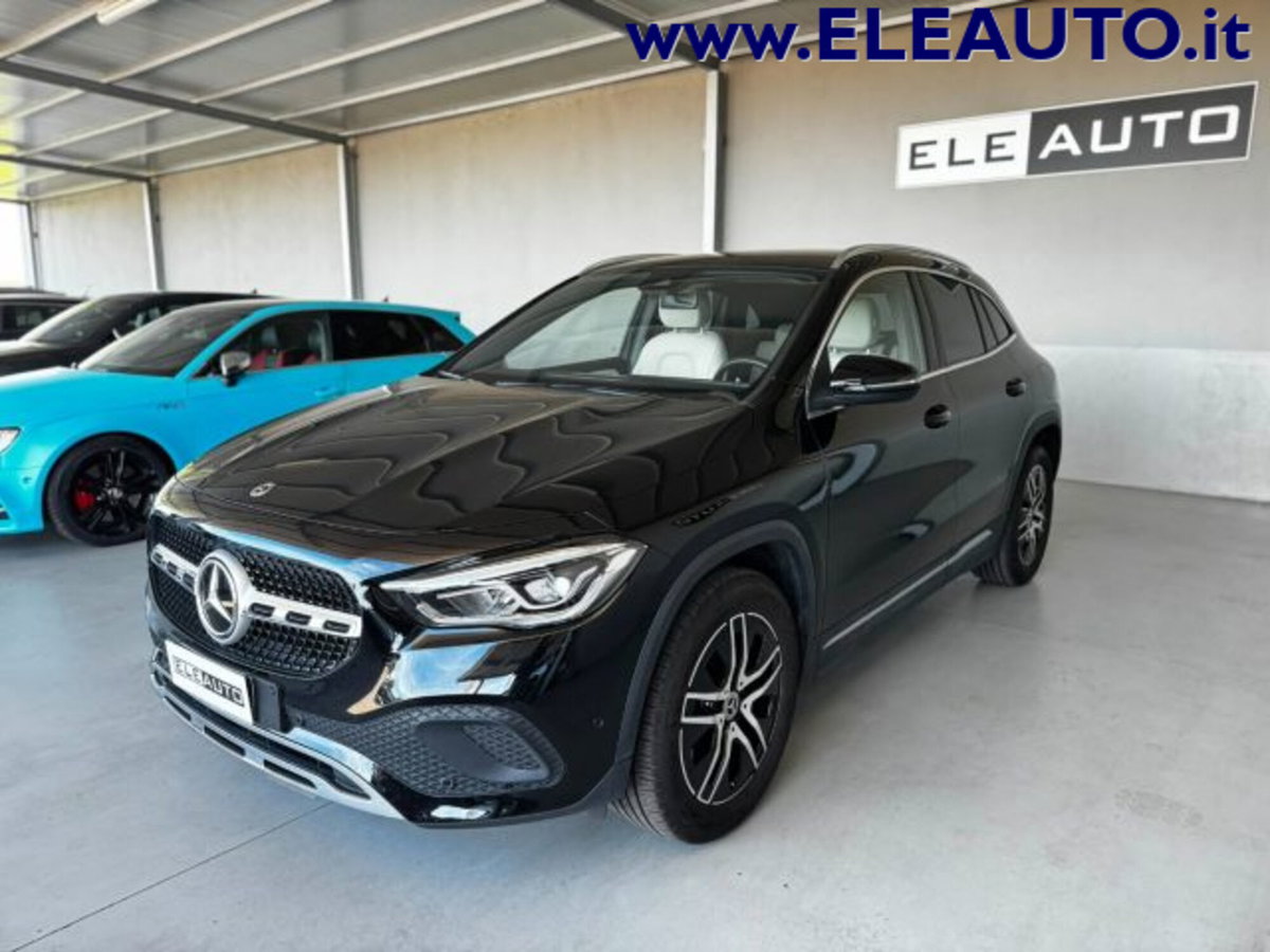Mercedes-Benz GLA SUV 200 Automatic 4Matic Sport Plus (3)