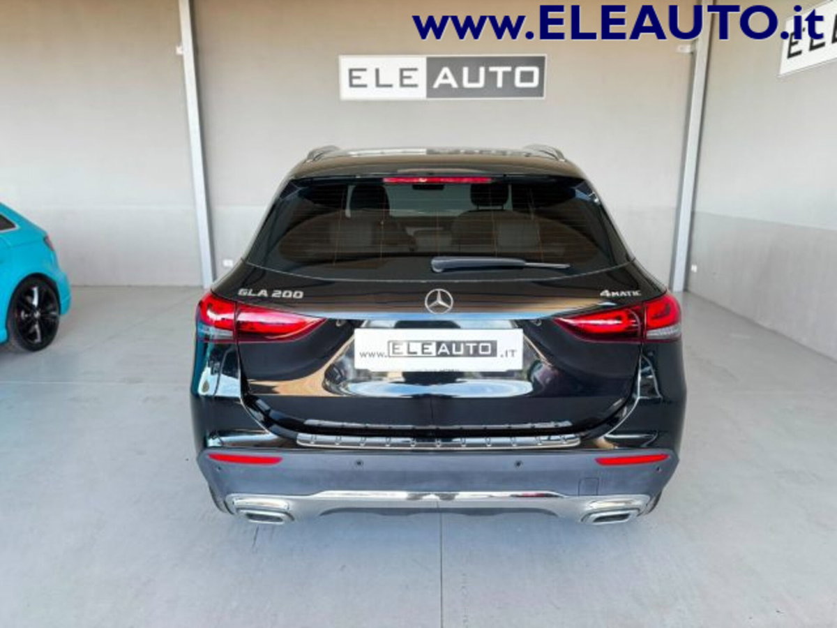 Mercedes-Benz GLA SUV 200 Automatic 4Matic Sport Plus (5)
