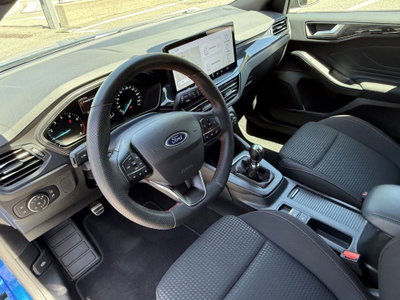 Ford Focus 1.0 EcoBoost Hybrid 125 CV Power. 5p. ST-Line Style (8)