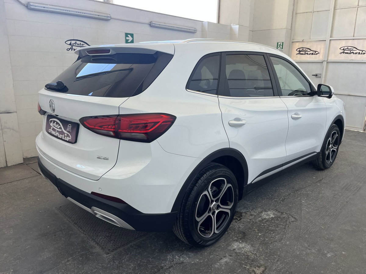 Mg ZS 1.5 Classic Luxury (5)